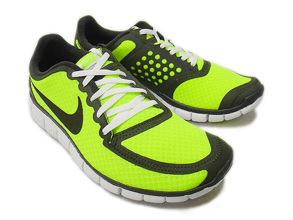 nike-free-50-v4-black-electrolime-01
