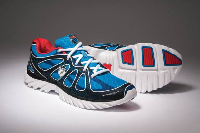 1001492_584601124917452_827896383_n