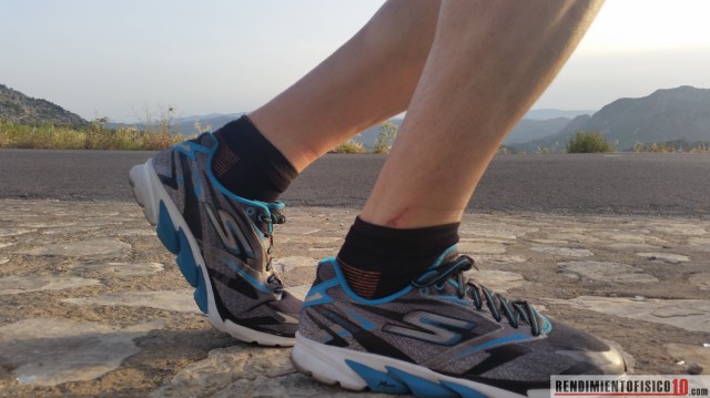 Skechers GoRun 4 | rendimientofisico10.com