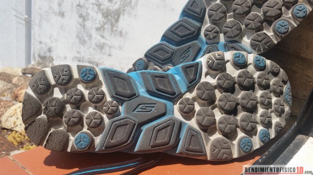 Skechers GoRun 4 | rendimientofisico10.com