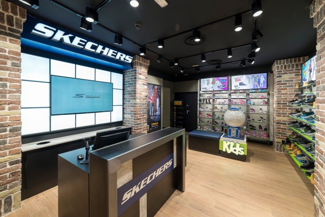 tienda skechers centro madrid